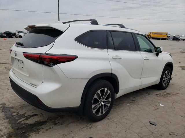 2021 Toyota Highlander XLE