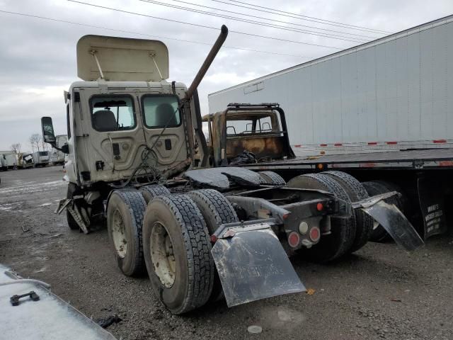 2012 Freightliner Cascadia 113