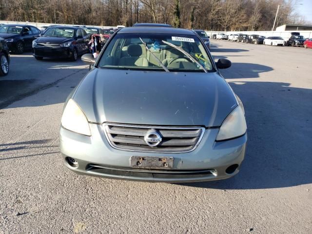 2002 Nissan Altima Base