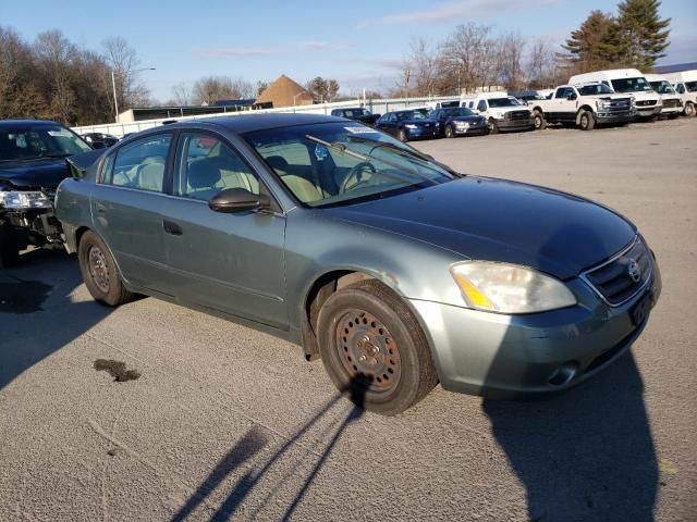 2002 Nissan Altima Base