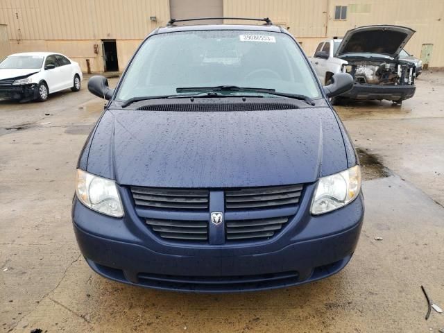 2005 Dodge Caravan SXT