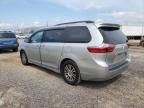 2020 Toyota Sienna XLE