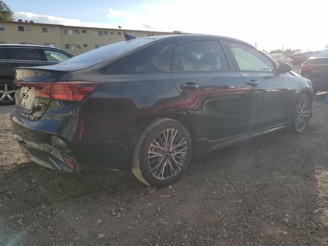 2023 KIA Forte GT Line