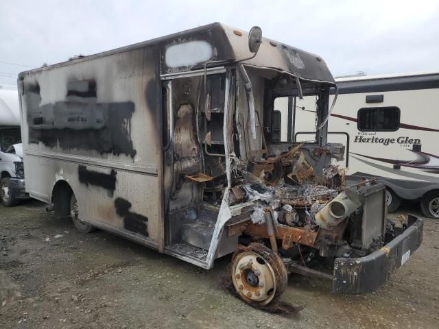 2002 Freightliner Chassis M Line WALK-IN Van