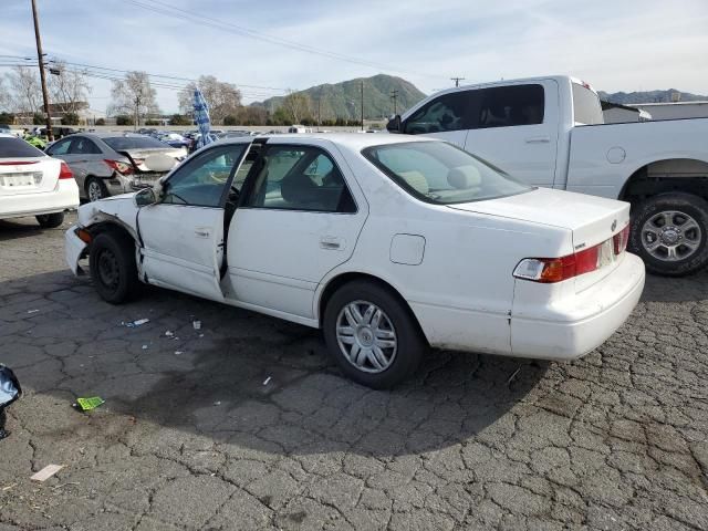 2001 Toyota Camry LE