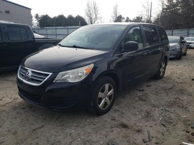 Salvage cars for sale from Copart Mendon, MA: 2010 Volkswagen Routan SE