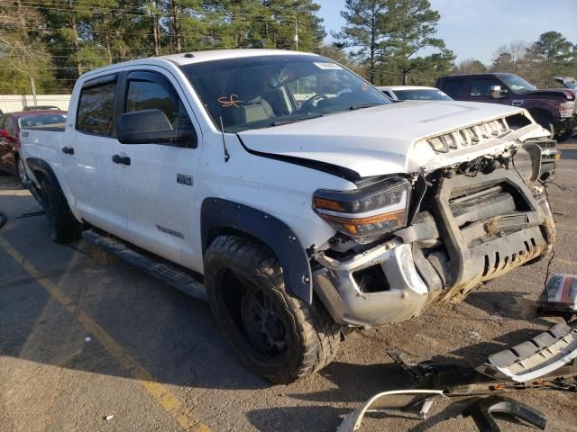 2014 Toyota Tundra Crewmax SR5