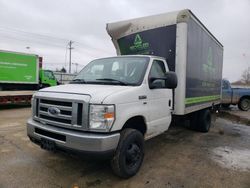 Salvage cars for sale from Copart Elgin, IL: 2016 Ford Econoline E450 Super Duty Cutaway Van