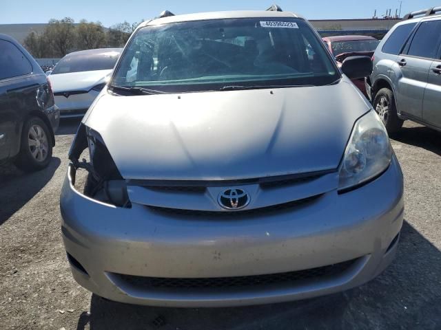 2007 Toyota Sienna CE