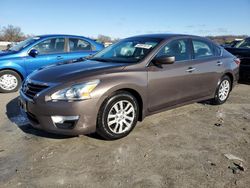 Salvage cars for sale from Copart Cahokia Heights, IL: 2015 Nissan Altima 2.5