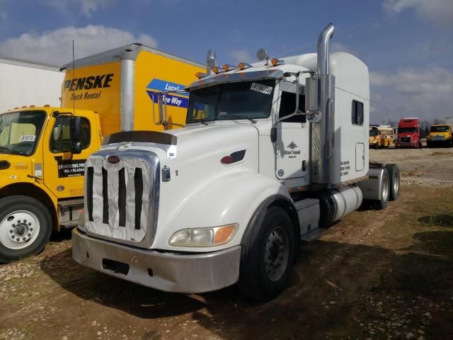 2013 Peterbilt 386