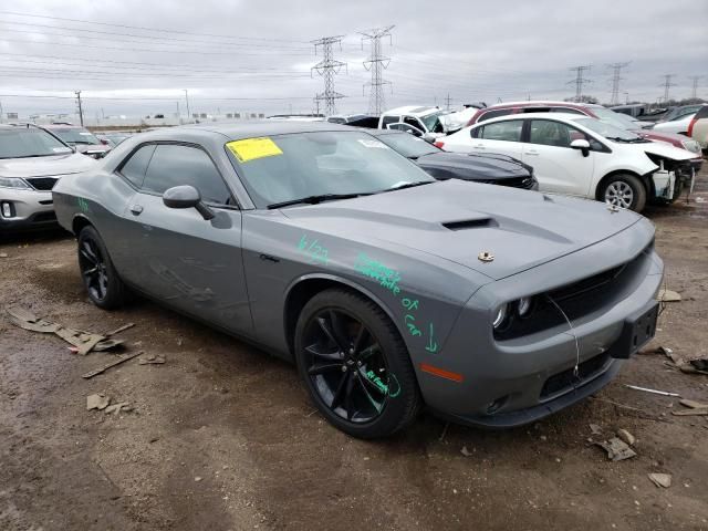 2018 Dodge Challenger SXT