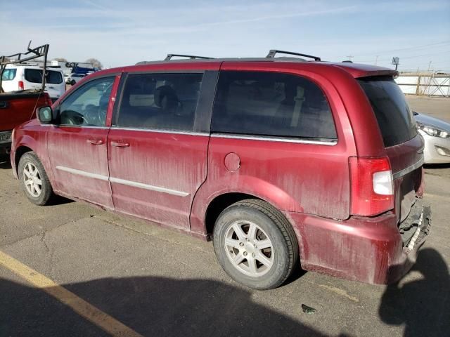 2013 Chrysler Town & Country Touring