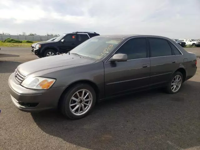 2003 Toyota Avalon XL