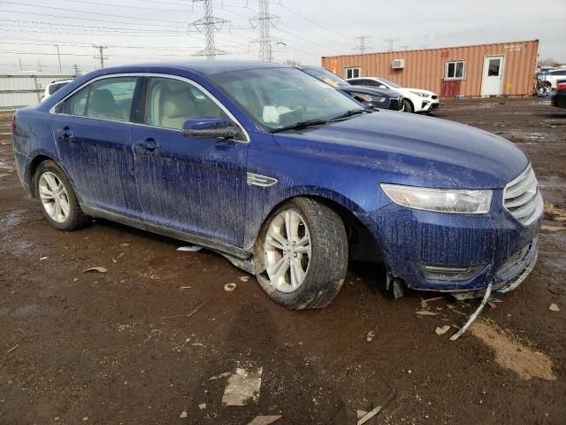 2013 Ford Taurus SEL