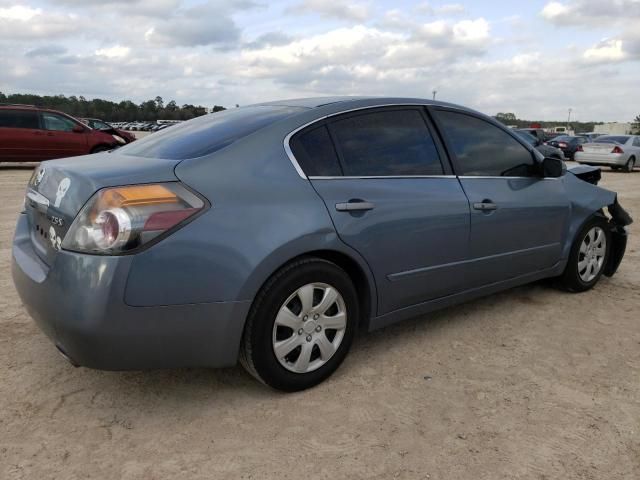 2010 Nissan Altima Base