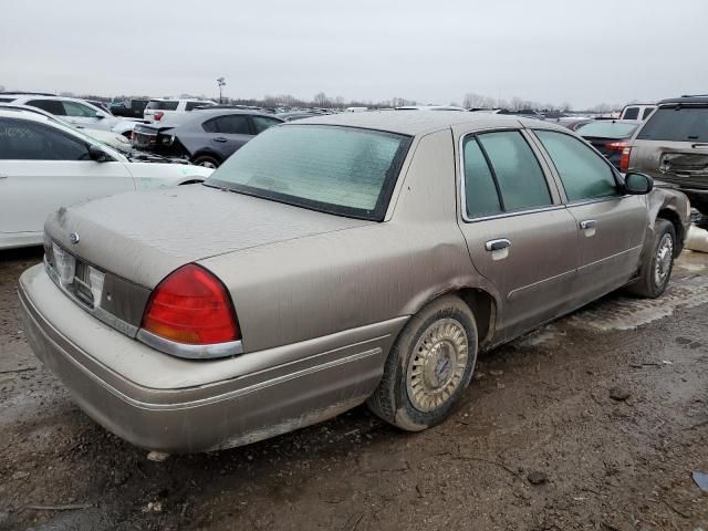 2001 Ford Crown Victoria