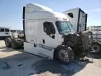 2015 Freightliner Cascadia 125