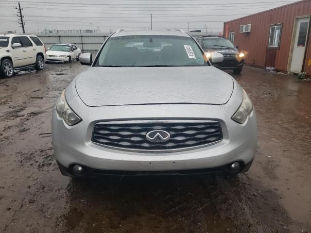 2011 Infiniti FX35