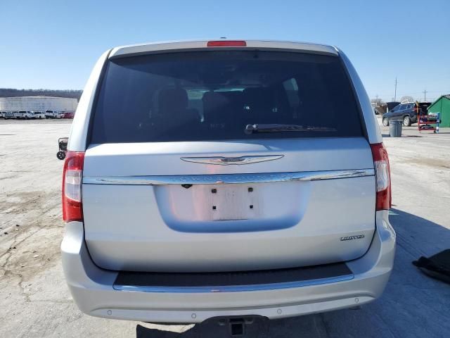 2012 Chrysler Town & Country Limited