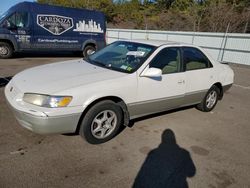 Salvage vehicles for parts for sale at auction: 1999 Toyota Camry LE