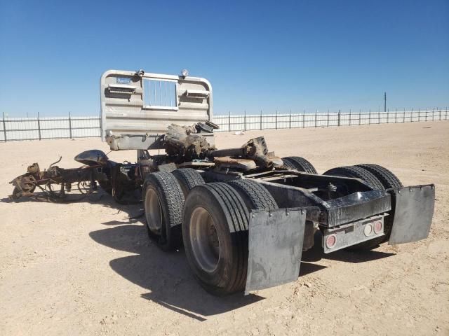 2016 Peterbilt 579