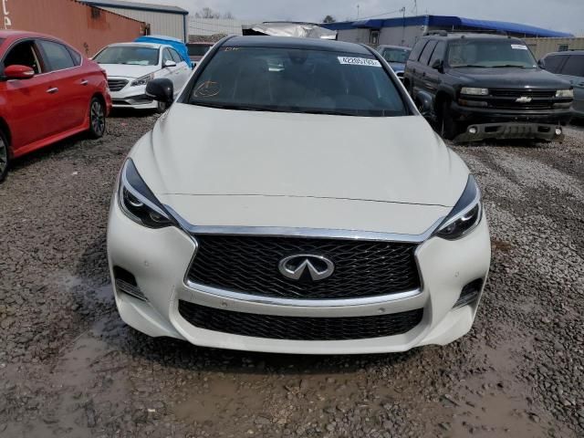 2018 Infiniti QX30 Base