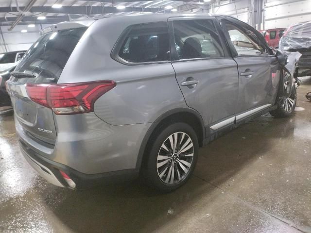 2019 Mitsubishi Outlander SE