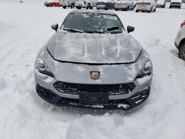 2017 Fiat 124 Spider Classica