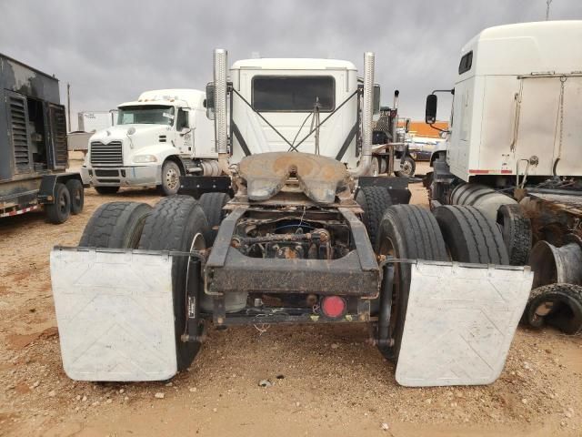 2009 Mack 600 CHU600