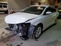 Carros salvage sin ofertas aún a la venta en subasta: 2016 Chrysler 200 Limited