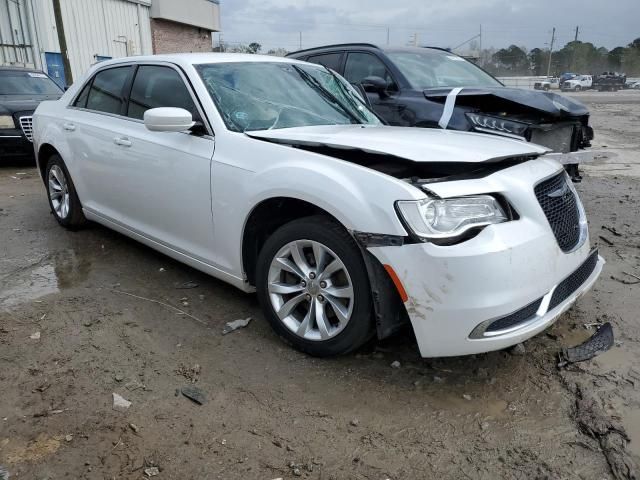 2015 Chrysler 300 Limited