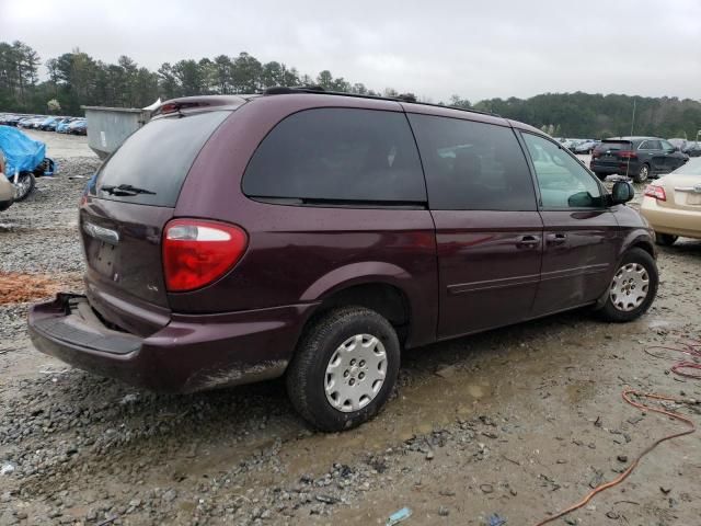 2004 Chrysler Town & Country LX