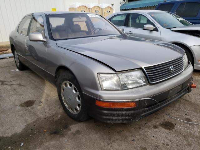 1996 Lexus LS 400