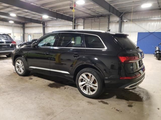 2020 Audi Q7 Premium