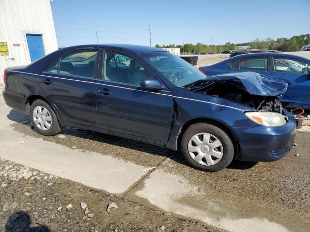 2004 Toyota Camry LE