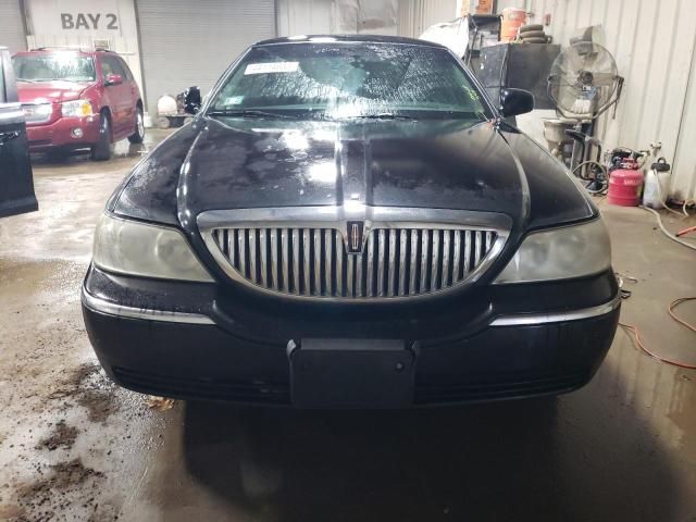 2011 Lincoln Town Car Executive L