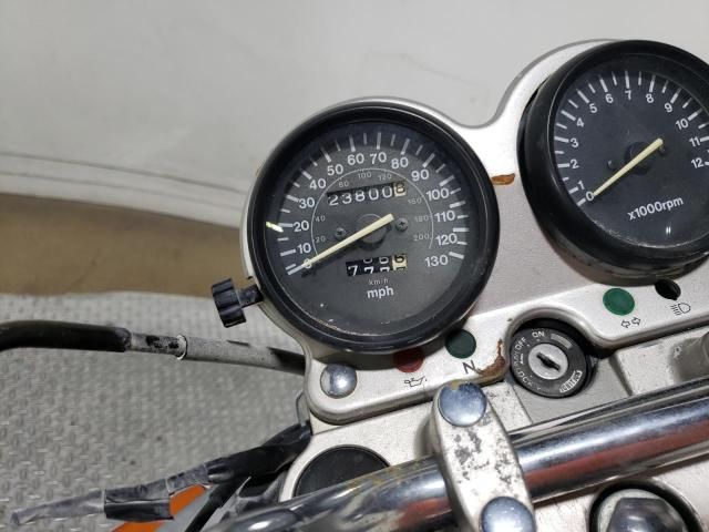 2000 Suzuki GS500 E