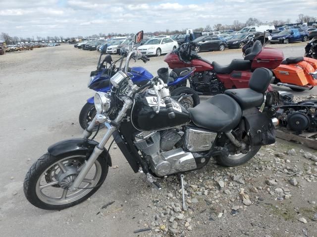 2004 Honda VT1100 C