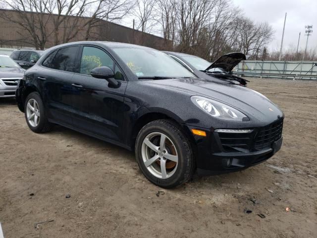 2017 Porsche Macan