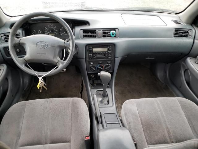 2000 Toyota Camry CE