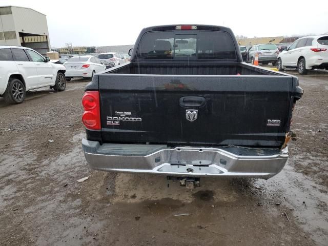 2005 Dodge Dakota Quad SLT