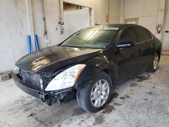 2010 Nissan Altima Base