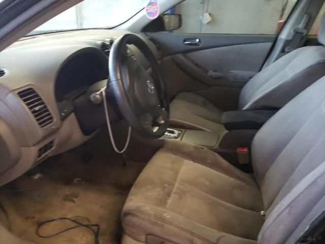 2010 Nissan Altima Base