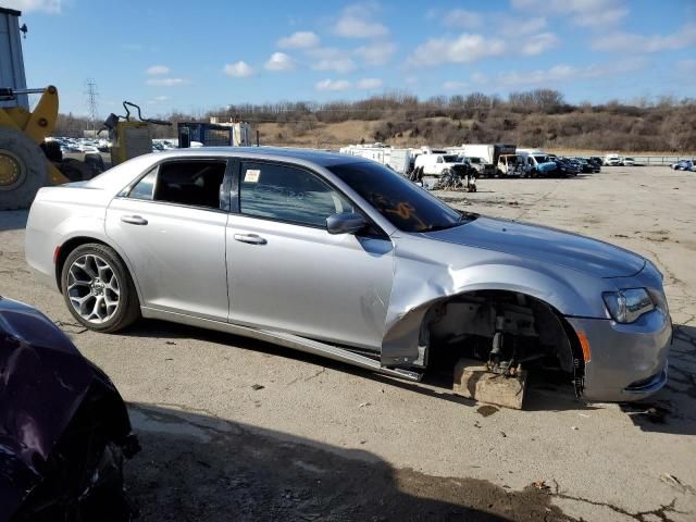 2016 Chrysler 300 S