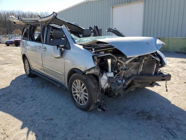 2007 Toyota Sienna XLE