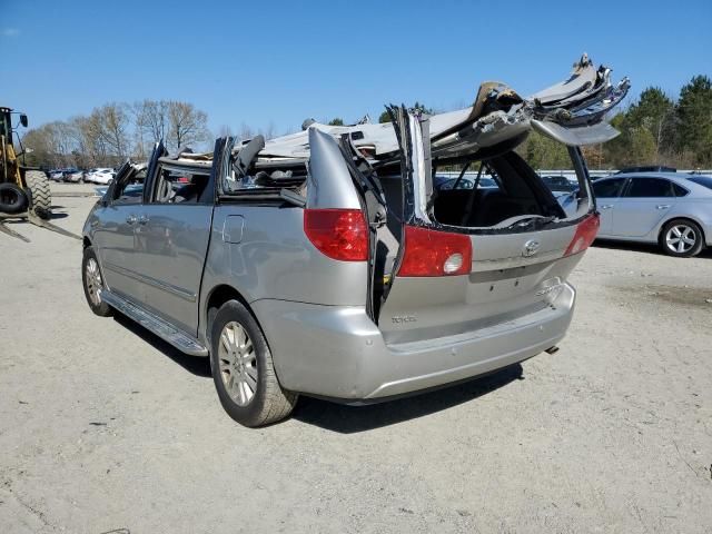 2007 Toyota Sienna XLE