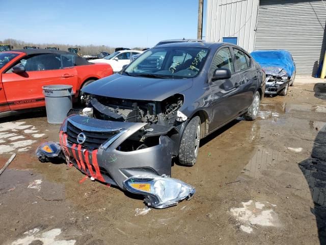 2015 Nissan Versa S