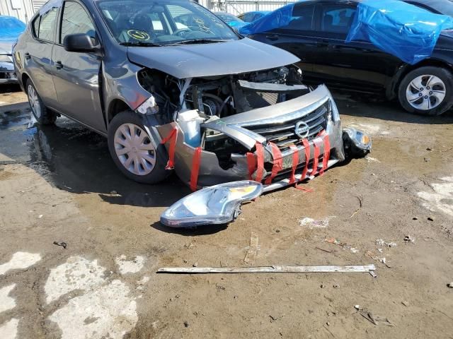 2015 Nissan Versa S