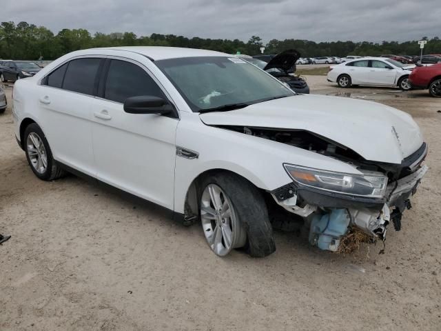 2017 Ford Taurus SE